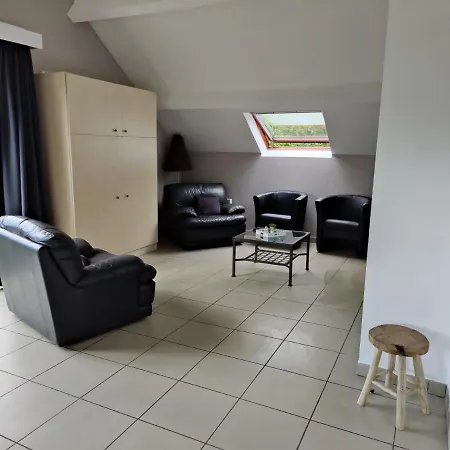 Durbuy, Ses Ruelles Pittoresques, 2eme Etape Appartement *
