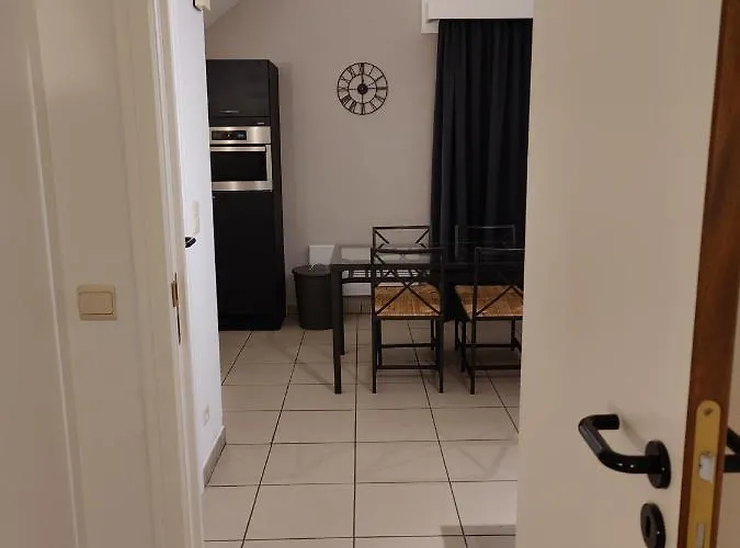 Apartment Durbuy, Ses Ruelles Pittoresques, 2eme Etape *